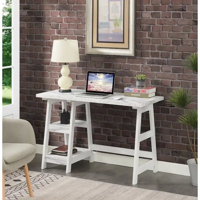 Convenience Concepts Designs2Go Trestle Desk con ripiani