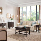 Tavolino laterale tradizionale Leick Home con un cassetto e ripiano in ciliegio