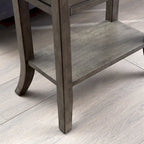 Tavolino laterale tradizionale Leick Home con un cassetto e ripiano in ciliegio