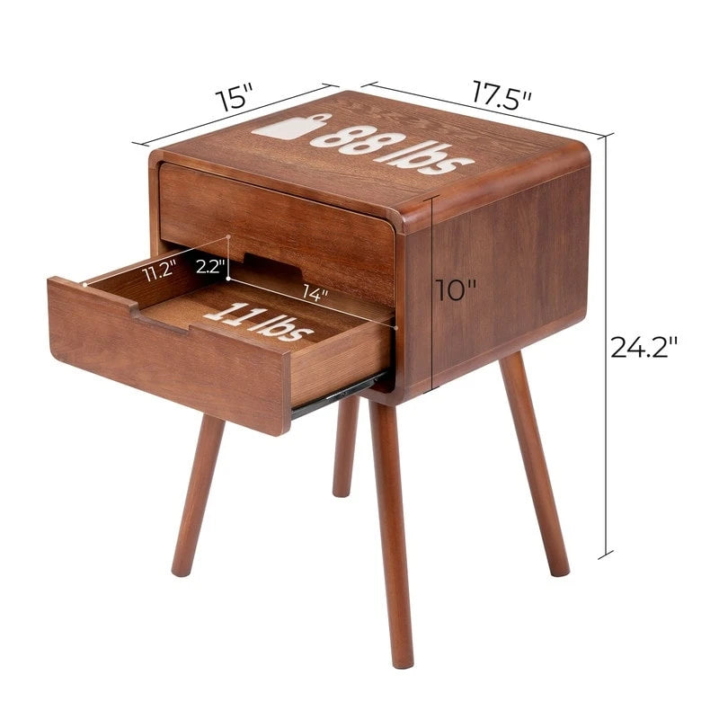 Comodini in legno massello di metà secolo per camera da letto