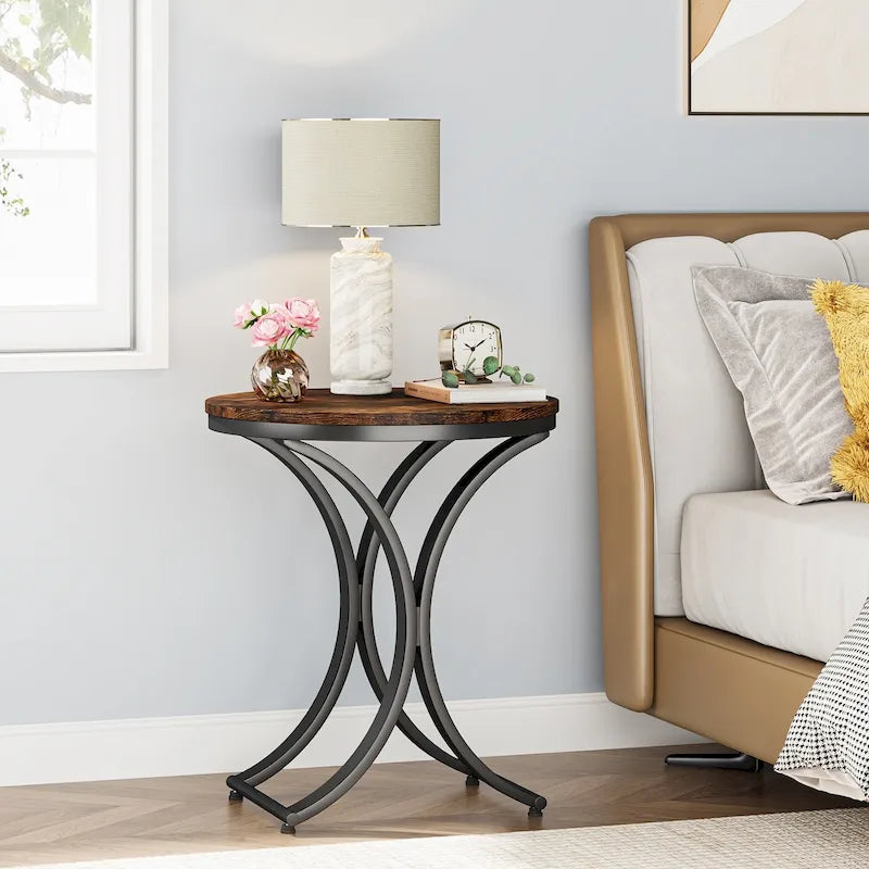 Tavolino rotondo moderno piccolo, comodino con struttura in metallo dorato e impiallacciatura in finto marmo, in legno ingegnerizzato per soggiorno