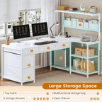 Scrivania a L con ripiano portaoggetti a 5 cassetti e presa di corrente